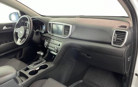 KIA Sportage IV рестайлинг, 2020 год, 2 575 000 рублей, 12 фотография