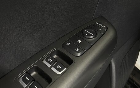 KIA Sportage IV рестайлинг, 2020 год, 2 575 000 рублей, 21 фотография