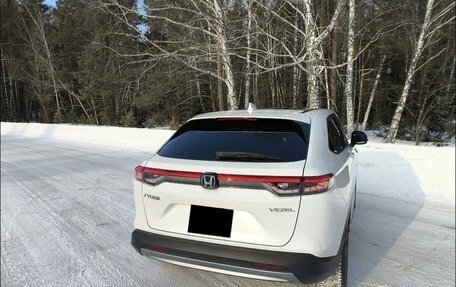 Honda Vezel, 2025 год, 3 000 000 рублей, 5 фотография