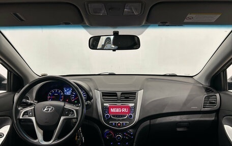 Hyundai Solaris II рестайлинг, 2013 год, 899 000 рублей, 10 фотография