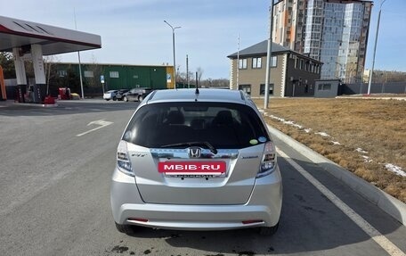 Honda Fit III, 2013 год, 715 000 рублей, 5 фотография