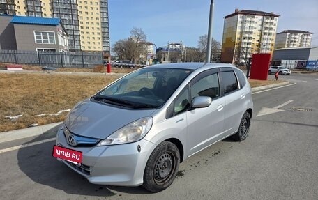 Honda Fit III, 2013 год, 715 000 рублей, 2 фотография
