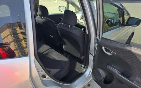 Honda Fit III, 2013 год, 715 000 рублей, 15 фотография