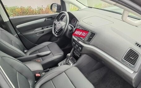 Volkswagen Sharan II, 2016 год, 1 320 000 рублей, 11 фотография