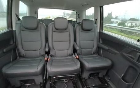 Volkswagen Sharan II, 2016 год, 1 320 000 рублей, 15 фотография