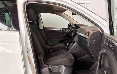 Volkswagen Tiguan II, 2019 год, 2 249 000 рублей, 14 фотография