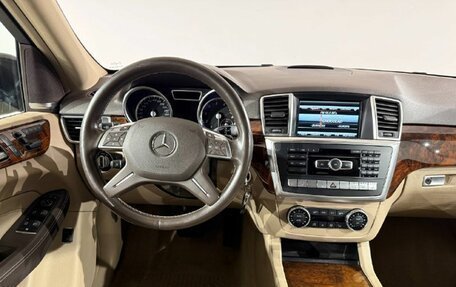 Mercedes-Benz M-Класс, 2015 год, 2 590 000 рублей, 9 фотография