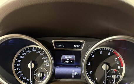 Mercedes-Benz M-Класс, 2015 год, 2 590 000 рублей, 10 фотография