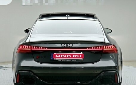 Audi RS 7, 2022 год, 14 500 017 рублей, 4 фотография