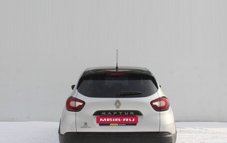 Renault Kaptur I рестайлинг, 2018 год, 1 399 000 рублей, 6 фотография