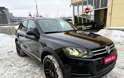 Volkswagen Touareg III, 2011 год, 2 350 000 рублей, 1 фотография