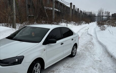 Volkswagen Polo VI (EU Market), 2014 год, 750 000 рублей, 1 фотография