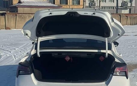 Hyundai Elantra, 2022 год, 1 550 000 рублей, 15 фотография