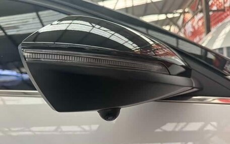 Hyundai Elantra, 2022 год, 1 550 000 рублей, 14 фотография