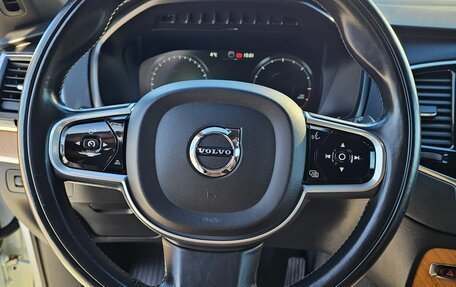 Volvo XC90 II рестайлинг, 2017 год, 3 800 000 рублей, 12 фотография