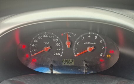 Nissan Micra III, 2004 год, 290 000 рублей, 10 фотография