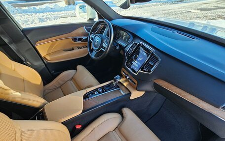 Volvo XC90 II рестайлинг, 2017 год, 3 800 000 рублей, 10 фотография