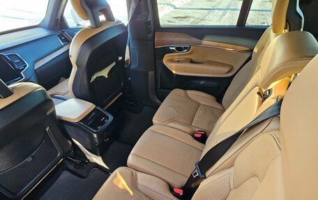 Volvo XC90 II рестайлинг, 2017 год, 3 800 000 рублей, 21 фотография