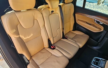 Volvo XC90 II рестайлинг, 2017 год, 3 800 000 рублей, 17 фотография