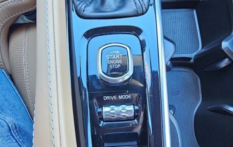 Volvo XC90 II рестайлинг, 2017 год, 3 800 000 рублей, 36 фотография