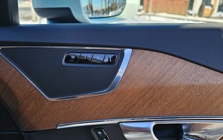 Volvo XC90 II рестайлинг, 2017 год, 3 800 000 рублей, 29 фотография