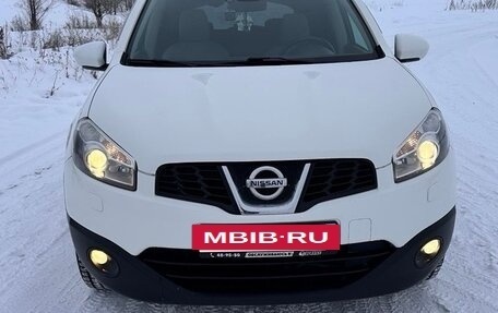 Nissan Qashqai, 2011 год, 950 000 рублей, 2 фотография