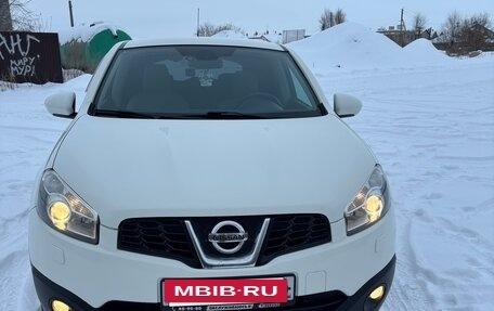Nissan Qashqai, 2011 год, 950 000 рублей, 8 фотография
