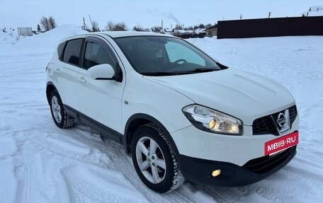 Nissan Qashqai, 2011 год, 950 000 рублей, 9 фотография