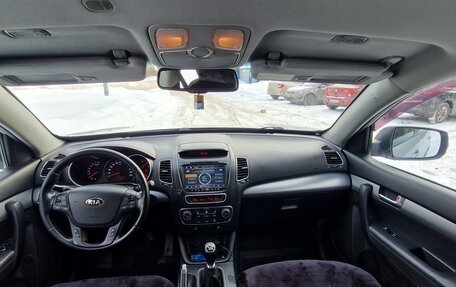 KIA Sorento II рестайлинг, 2013 год, 1 360 000 рублей, 14 фотография