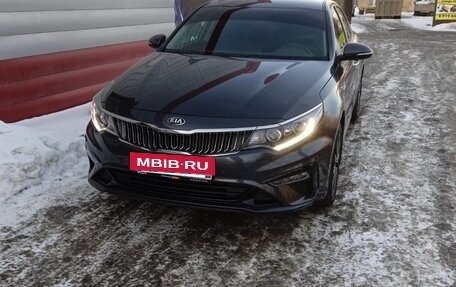 KIA Optima IV, 2019 год, 2 375 000 рублей, 3 фотография