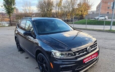 Volkswagen Tiguan II, 2021 год, 3 990 000 рублей, 4 фотография