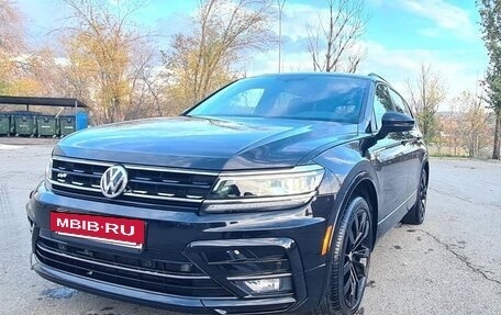 Volkswagen Tiguan II, 2021 год, 3 990 000 рублей, 3 фотография
