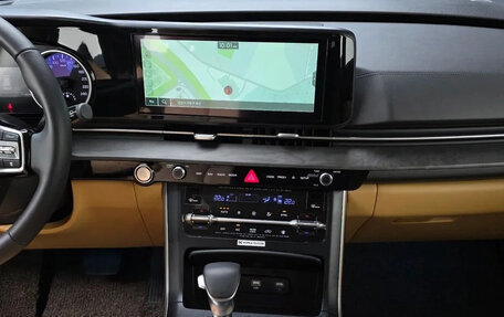 KIA Carnival, 2023 год, 5 240 000 рублей, 15 фотография