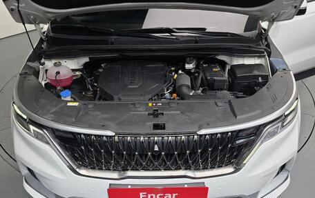 KIA Carnival, 2023 год, 5 240 000 рублей, 6 фотография