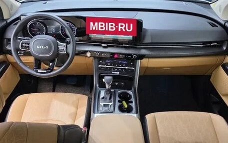 KIA Carnival, 2023 год, 5 240 000 рублей, 9 фотография