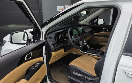 KIA Carnival, 2023 год, 5 240 000 рублей, 23 фотография