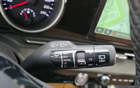 KIA Carnival, 2023 год, 5 240 000 рублей, 19 фотография