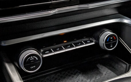 Geely Coolray I, 2022 год, 1 075 000 рублей, 21 фотография