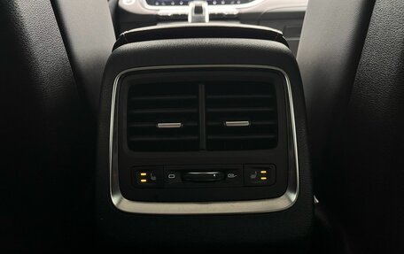 Geely Atlas, 2023 год, 2 150 000 рублей, 21 фотография