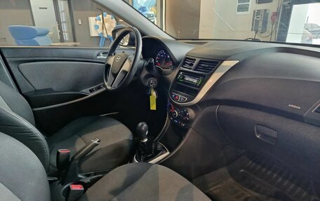 Hyundai Solaris II рестайлинг, 2014 год, 749 000 рублей, 8 фотография