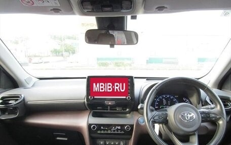 Toyota Yaris Cross, 2023 год, 1 310 000 рублей, 4 фотография