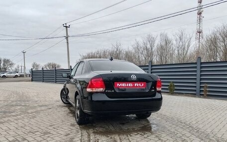 Volkswagen Polo VI (EU Market), 2012 год, 800 000 рублей, 2 фотография