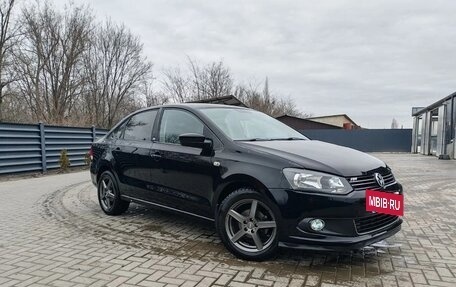 Volkswagen Polo VI (EU Market), 2012 год, 800 000 рублей, 6 фотография