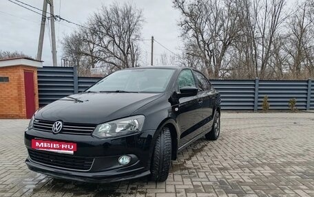 Volkswagen Polo VI (EU Market), 2012 год, 800 000 рублей, 7 фотография