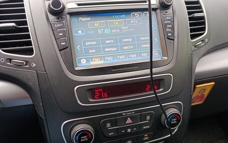 KIA Sorento II рестайлинг, 2014 год, 1 650 000 рублей, 13 фотография