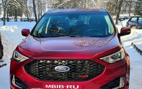 Ford Edge II рестайлинг, 2019 год, 3 300 000 рублей, 4 фотография