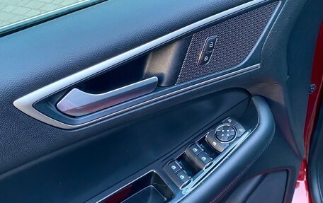 Ford Edge II рестайлинг, 2019 год, 3 300 000 рублей, 16 фотография