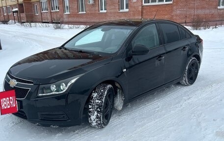 Chevrolet Cruze II, 2009 год, 650 000 рублей, 2 фотография