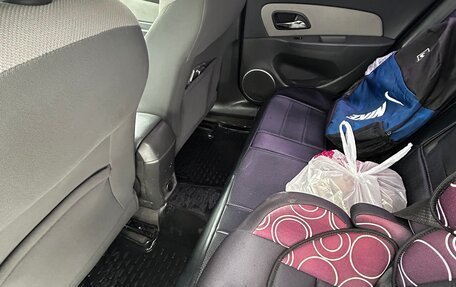 Chevrolet Cruze II, 2009 год, 650 000 рублей, 18 фотография