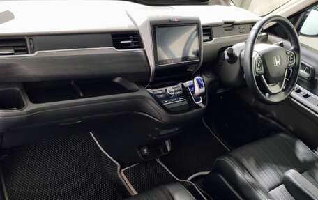 Honda Freed II, 2017 год, 1 320 000 рублей, 15 фотография